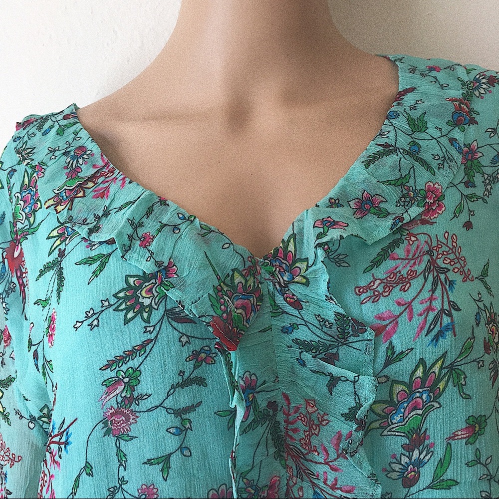 Lona sleeve floral blouse